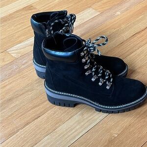 LIKE NEW JLO girly black construction boots 🖤